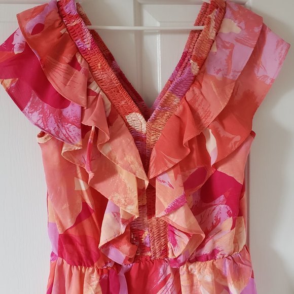 Sofia by Sofia Vergara Colorful Top Size Small New - Picture 2 of 4